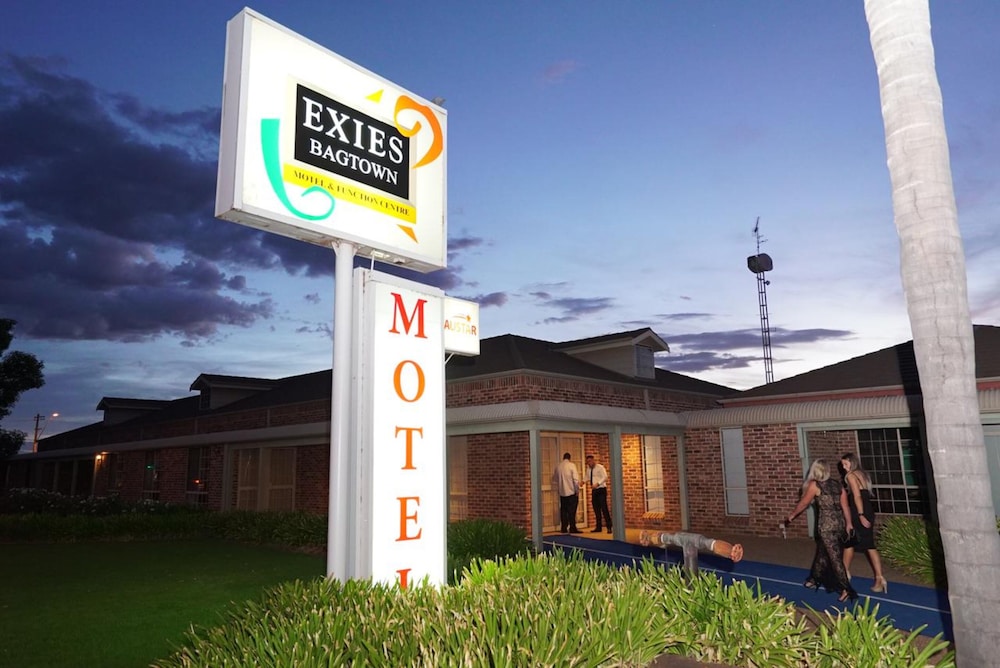 Exies Bagtown