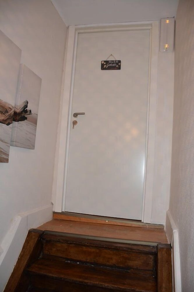 Photo 24