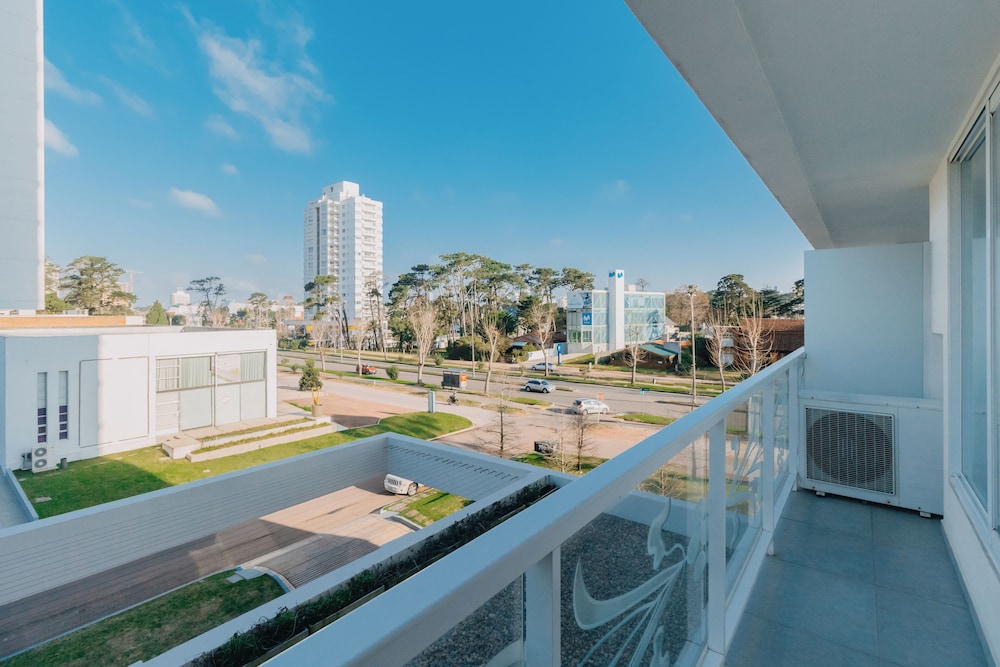 Oceana Suites Yoo