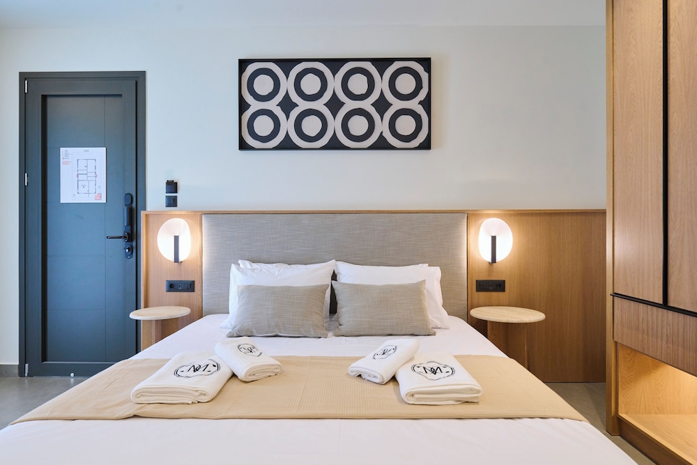 Monarco Executive Rooms