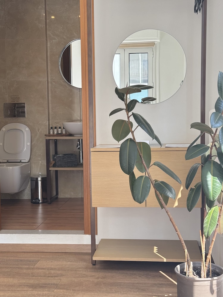 Voulis Best Globle Home