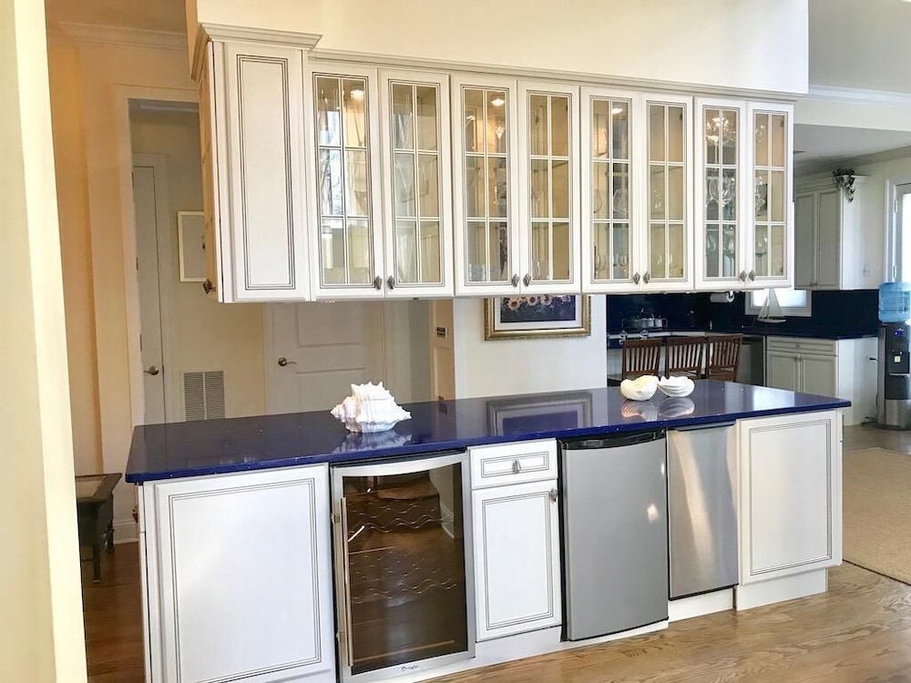 Henlopen Avenue 94