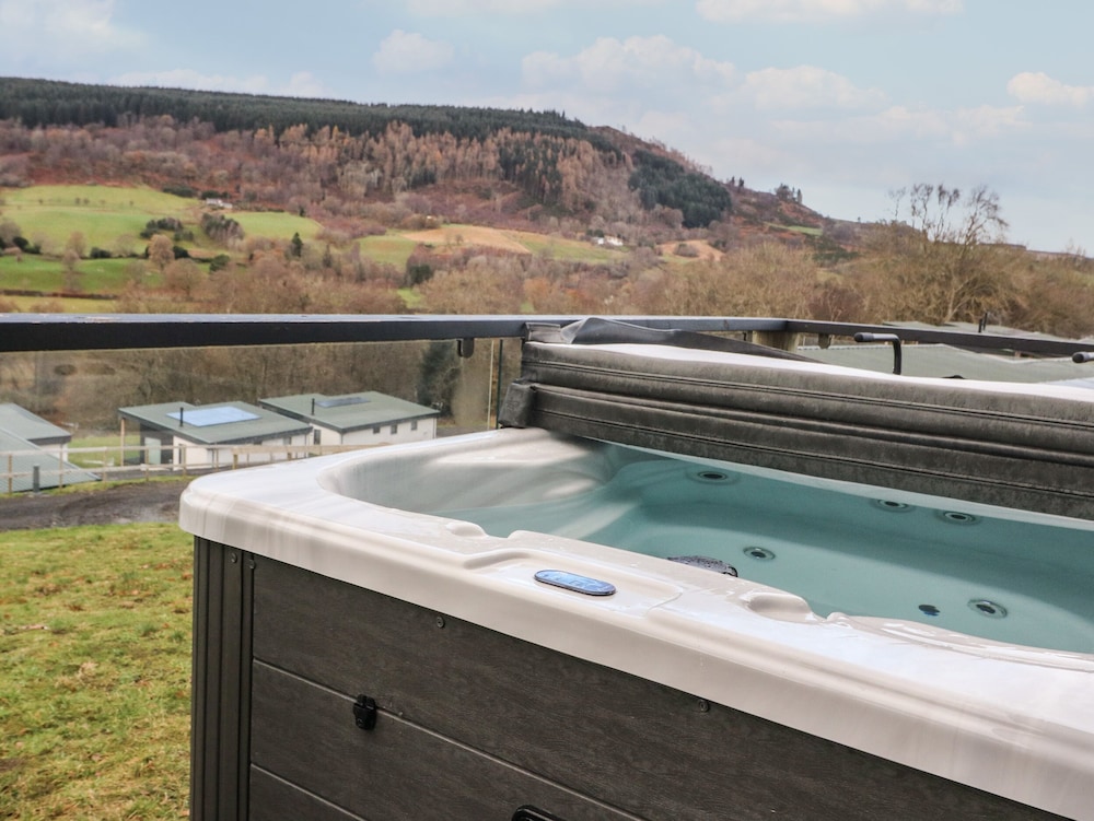 Osprey View Lodge & Hot Tub
