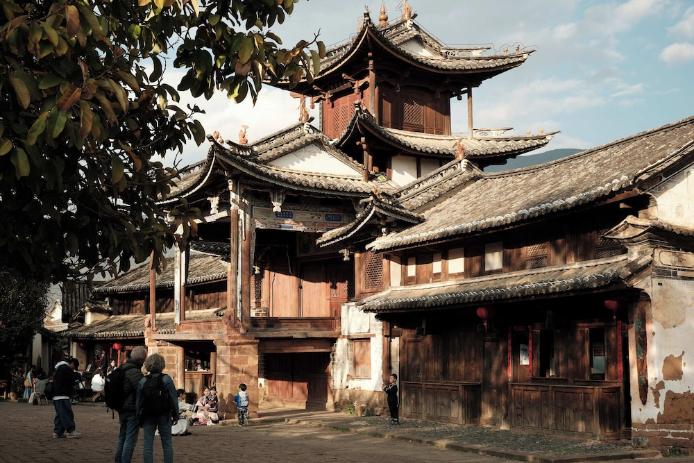 Shaxi Ancient Town Chang Le Li Chinese Courtyard Hotel