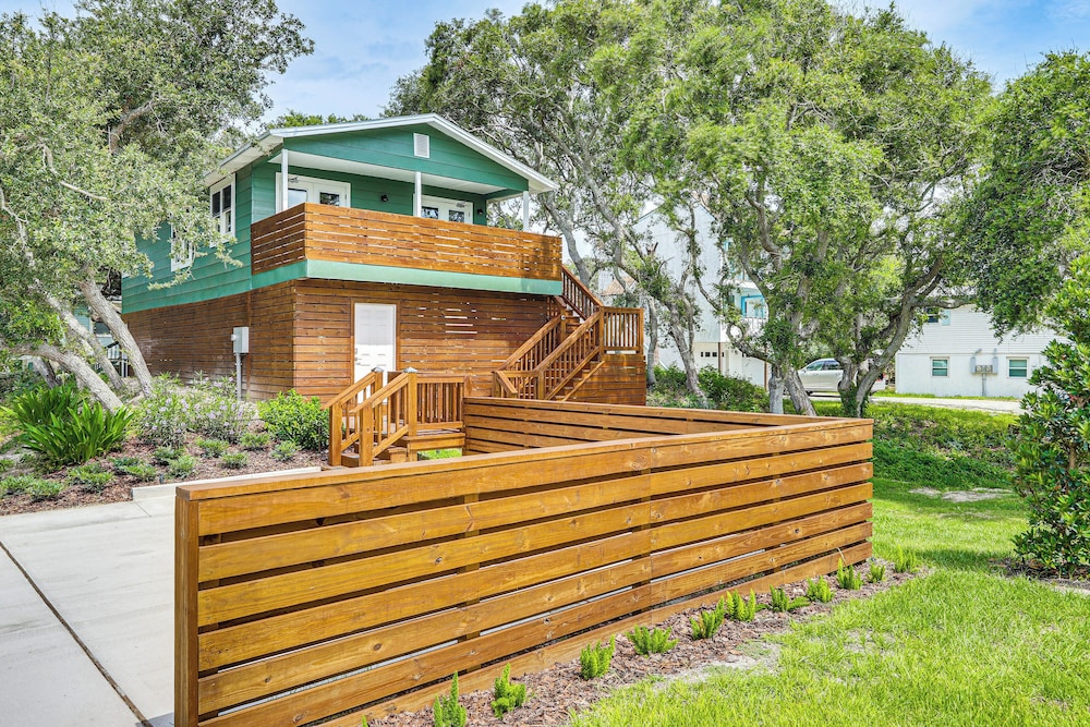 Walk to Ocean: Unit w/ Deck in Fernandina Beach!