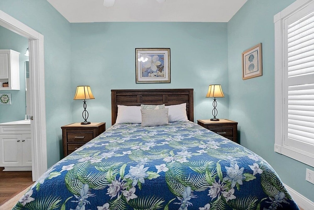 Magnolia North 4880 Unit 101 3 Bedroom Condo