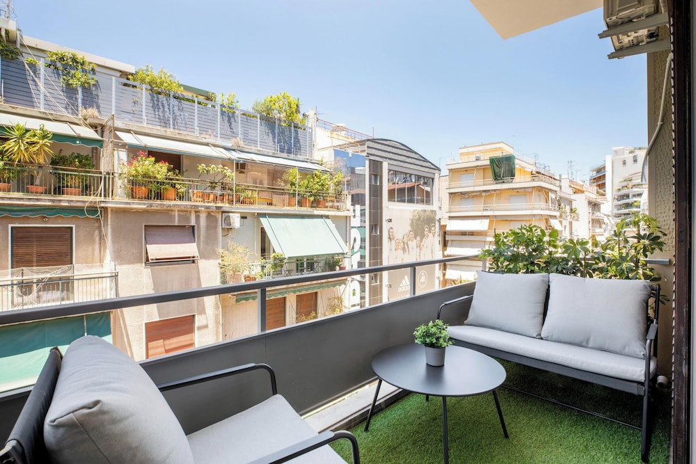 Acropolis Residence by A&A Residences
