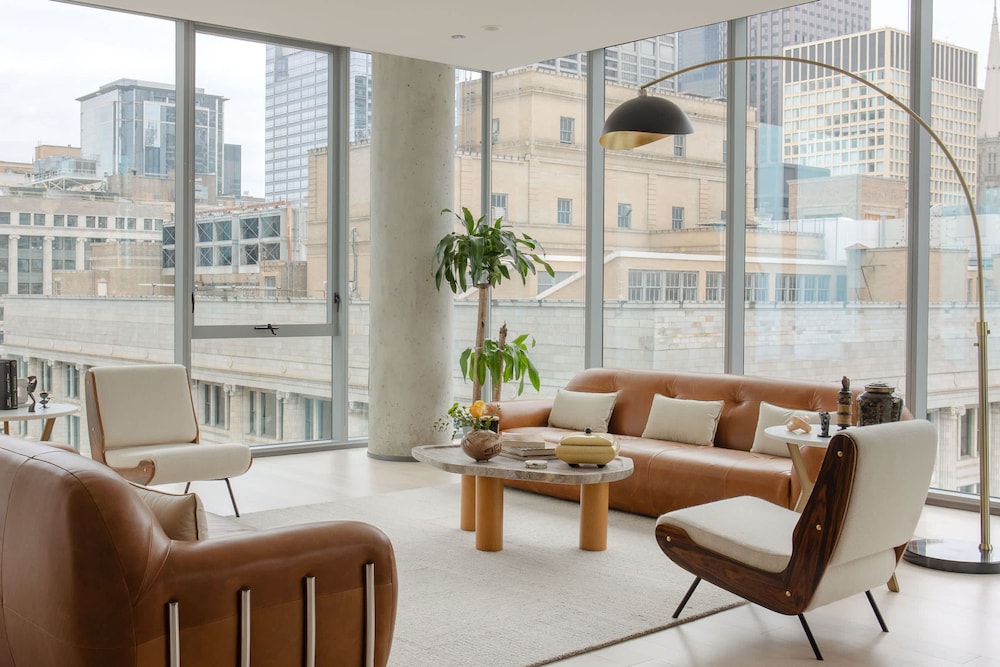 The Lyra Luxury Group Getaway - Two Penthouses