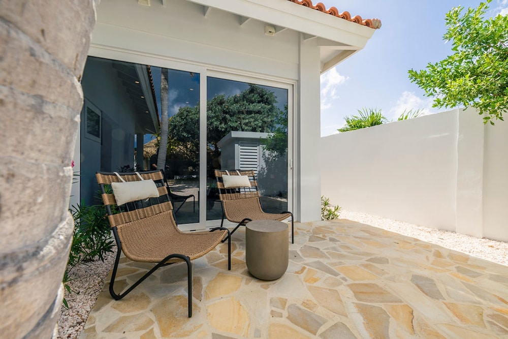 The Court Villa - 8 Bed 8 5 Bath