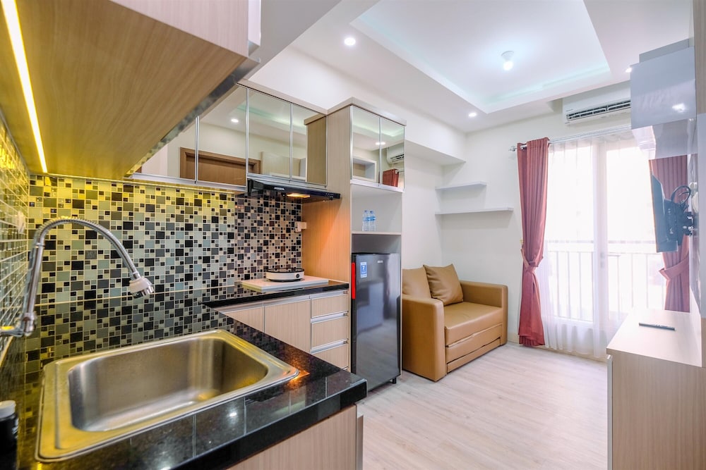 Comfortable and Tidy 2BR Podomoro Golf View Apartment