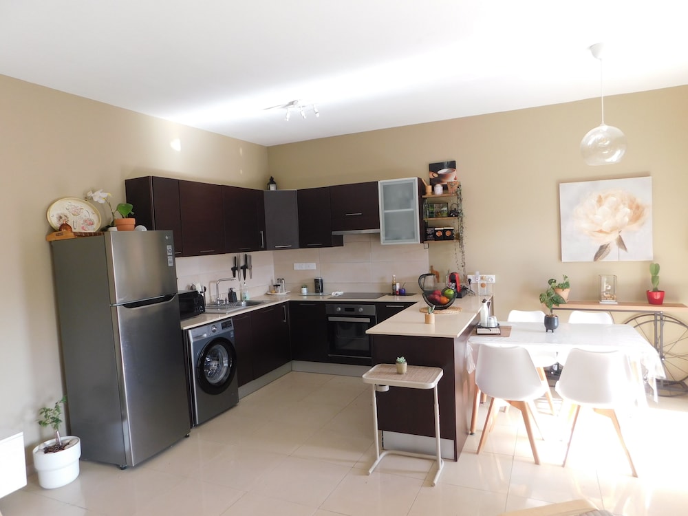 Paramount Gardens Resorts C202