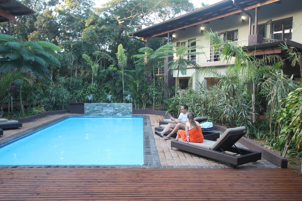 Forest Lodge