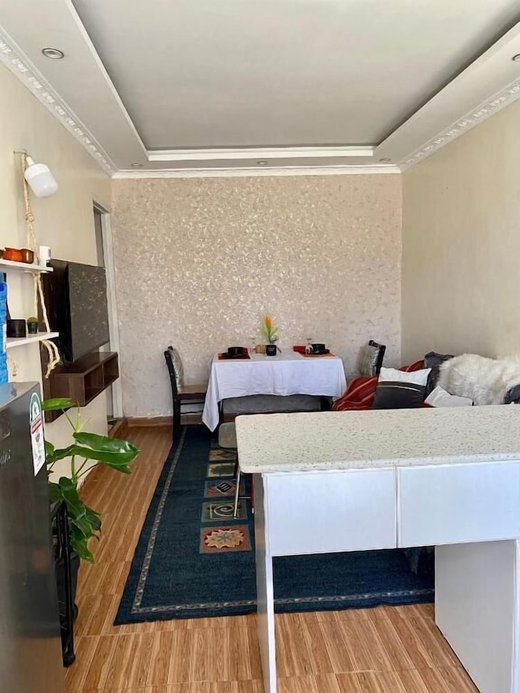 Lux Suites Kiamboni Apartments