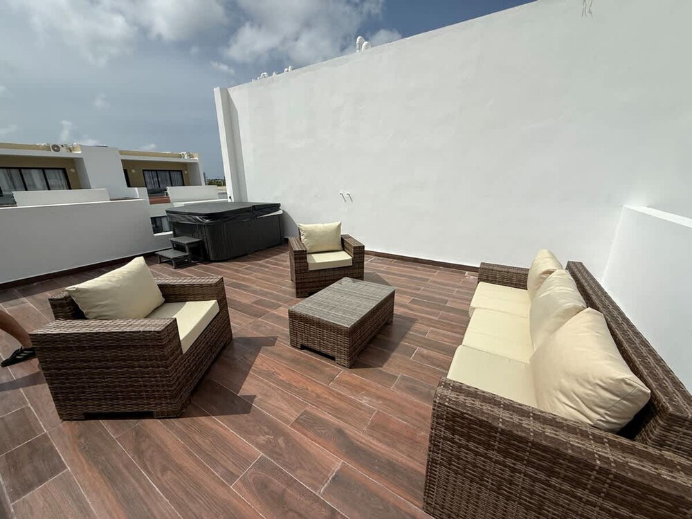 Unique B-202 NOK Unique 2BR Apartment by Vistacana Rentals