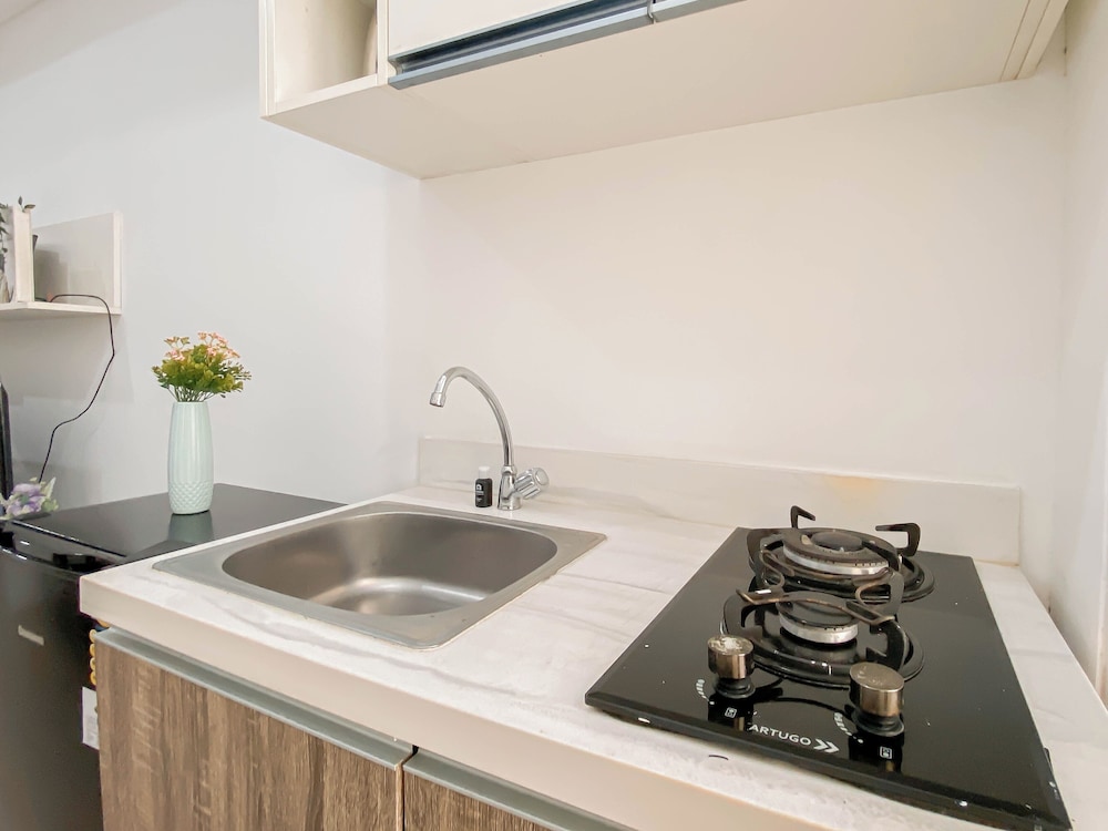 1Br At Vittoria Residence Apartment Near Puri Indah Mall