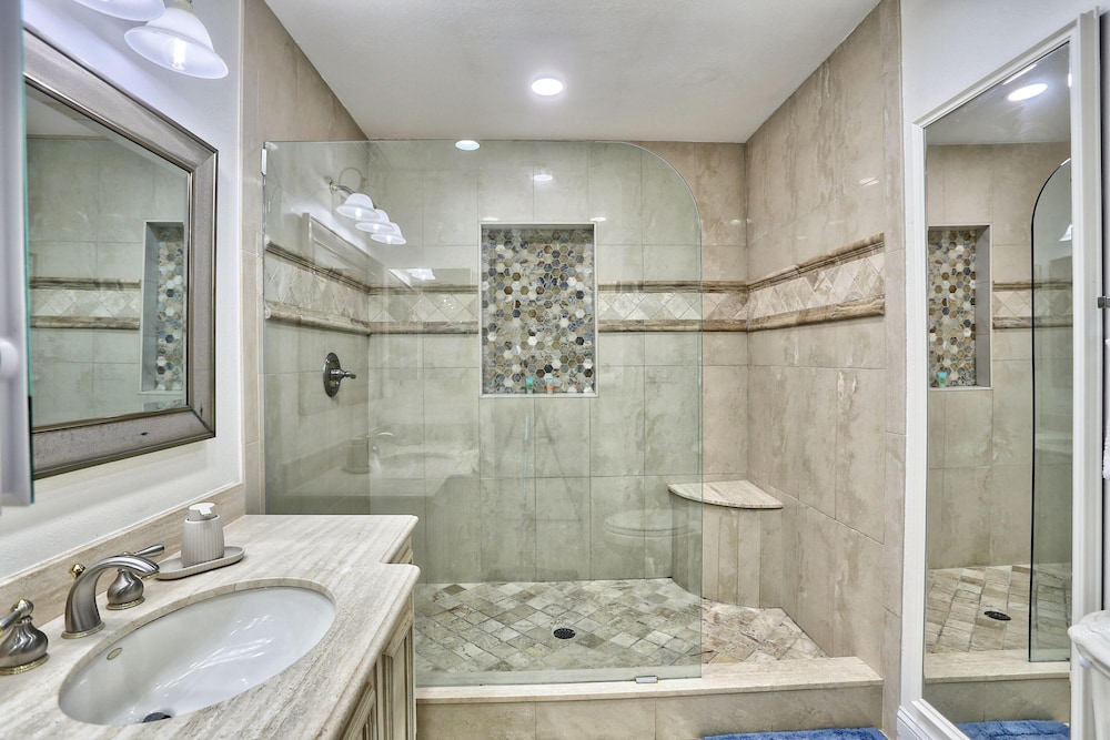 Villa At Bahia Shores-4br