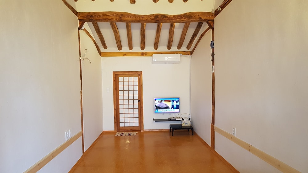 Ohnewwall Guesthouse