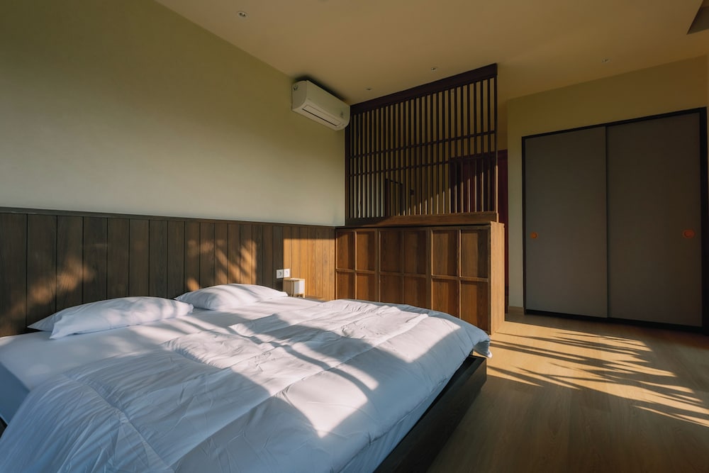 Himawari House