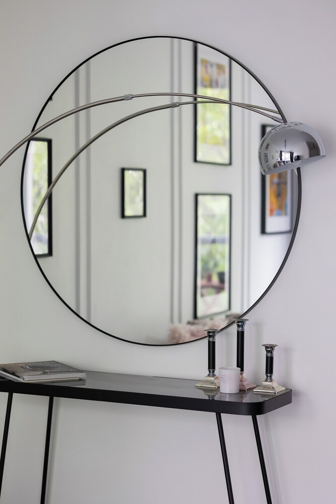 Warsaw Jaktorowska Apartment by Renters