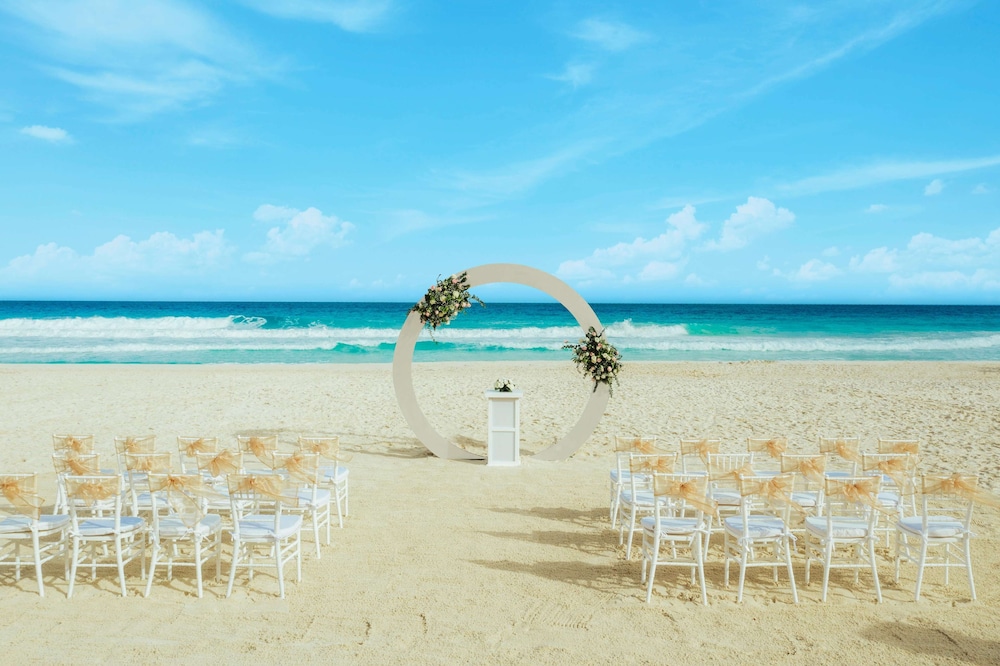 The Grand Oasis Cancun - All Inclusive