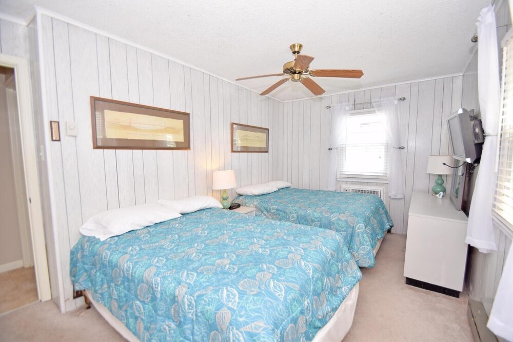Dune Mist Iv 1s 3 Bedroom Apts by RedAwning view 5