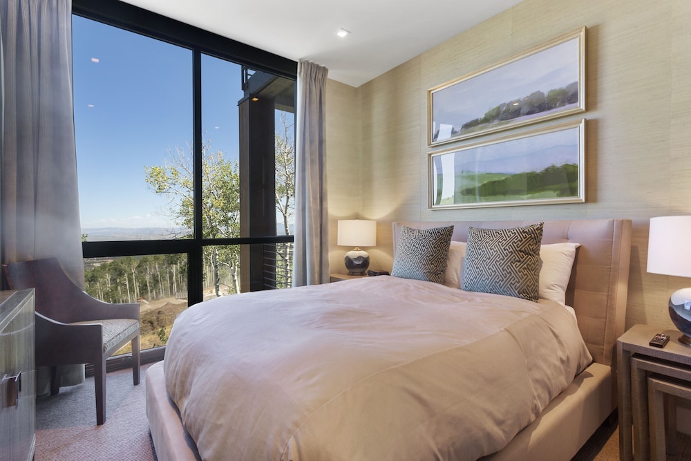One Empire Pass at Deer Valley Resort - Three Bedroom Residence #402 3 Condo