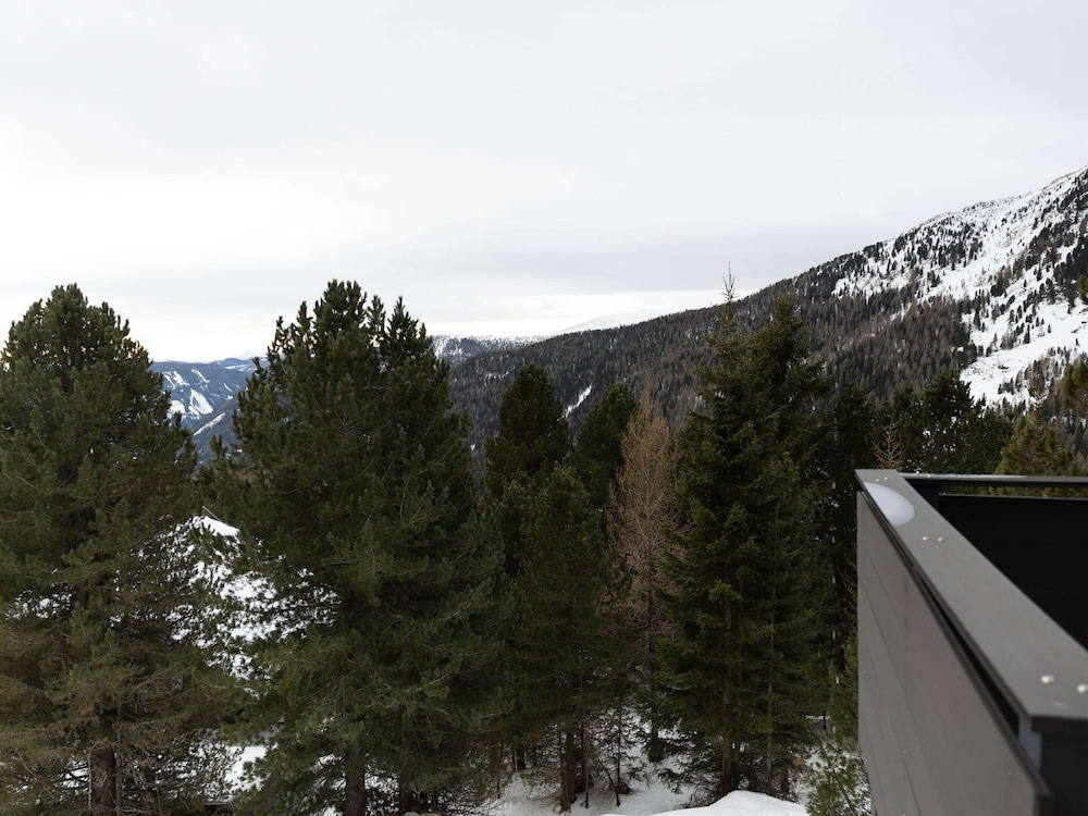 Chalet in Turracher Hohe Near Ski Slopes