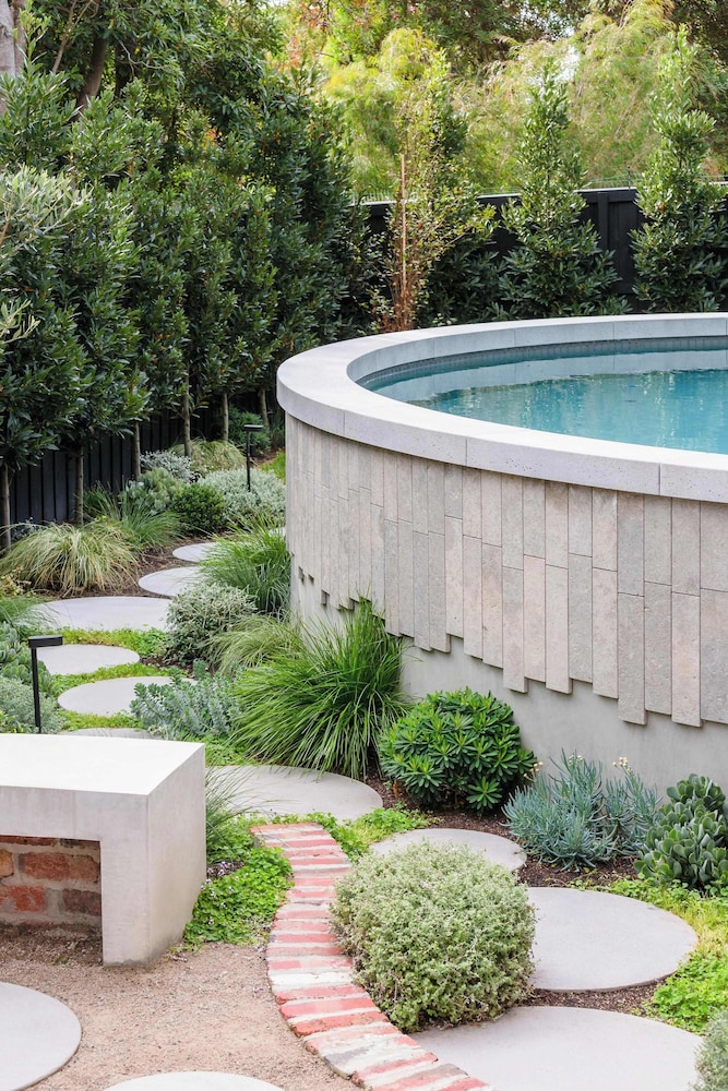 Helix in Mornington With 4 Bedrooms and 3 5 Bathrooms