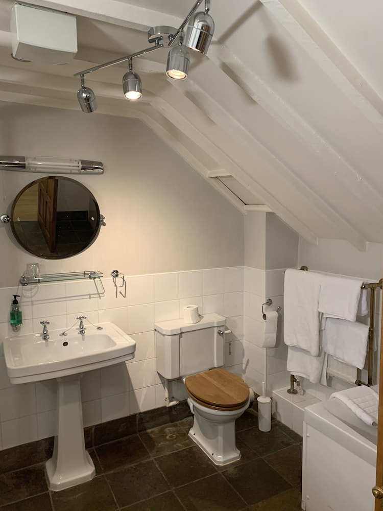 Shepton Mallet Vacations - The Thatched Cottage Inn - Property Image 56