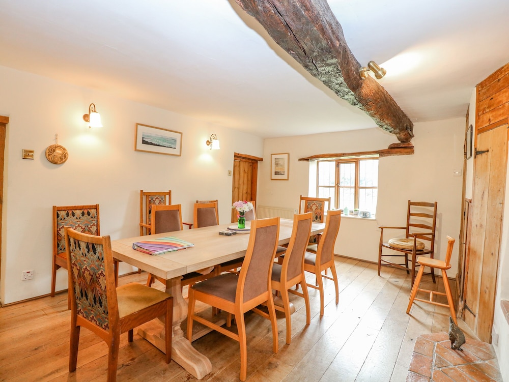Manor Farm House