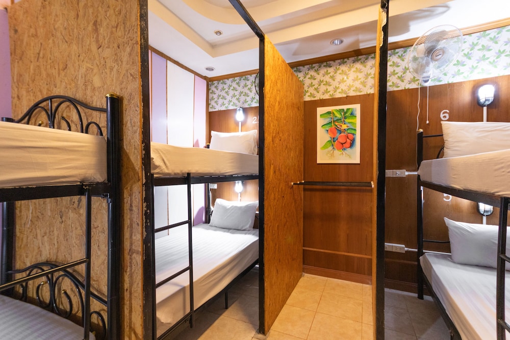 OYO 75304 Riverside Guesthouse