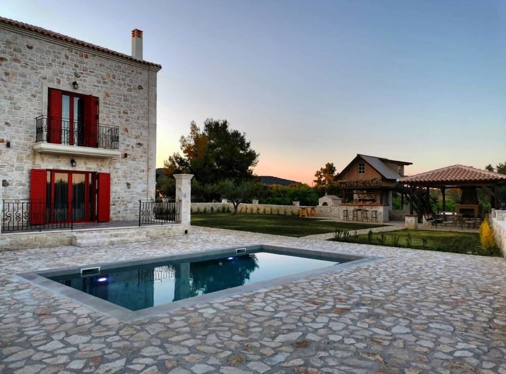 Agro Art Boutique & Luxury Villas