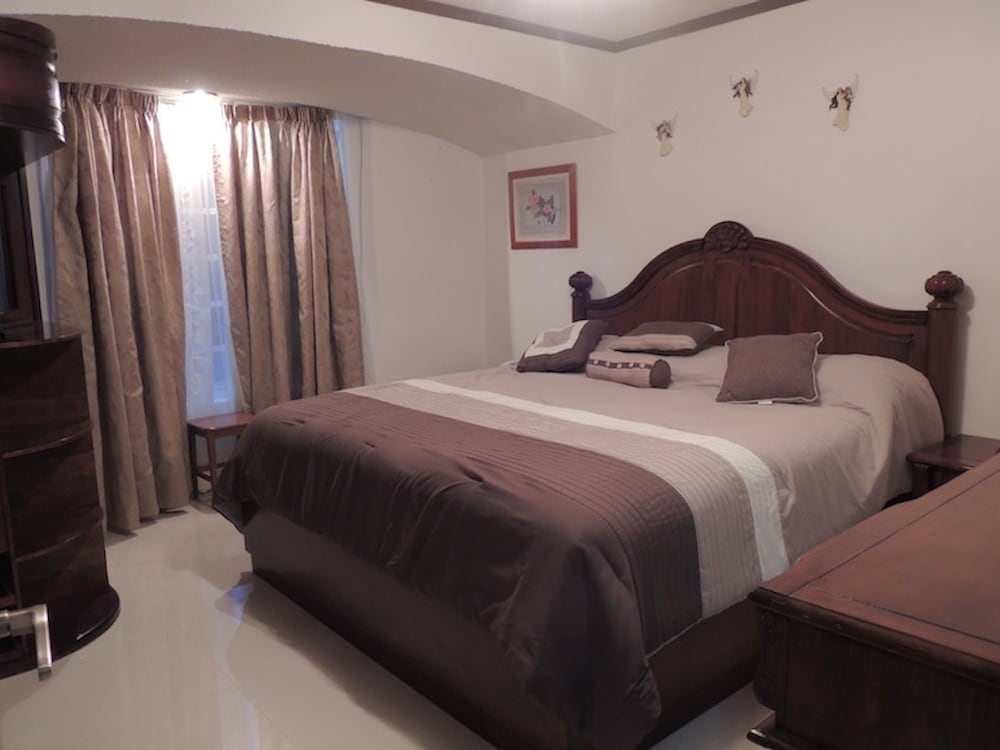 La Aurora Hotel like Home