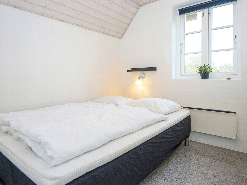10 Person Holiday Home in Ulfborg view 4