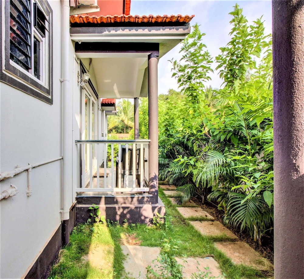 Vagator Retreat Resort With Swimming Pool
