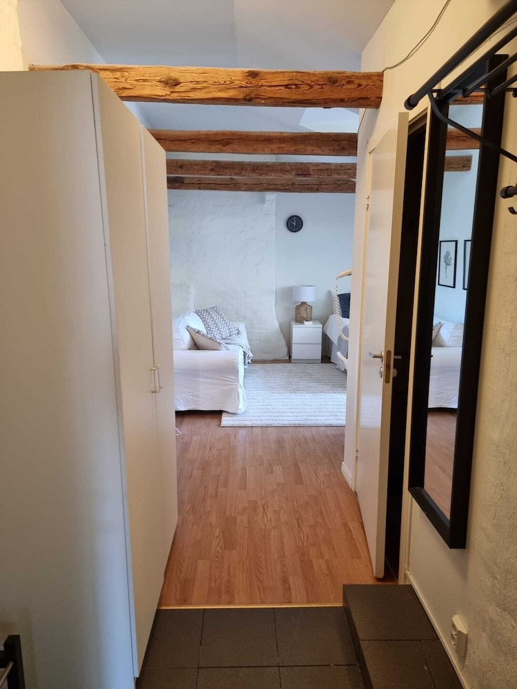 Stockholm City Chic-1-bedroom Loft for 3 view 5