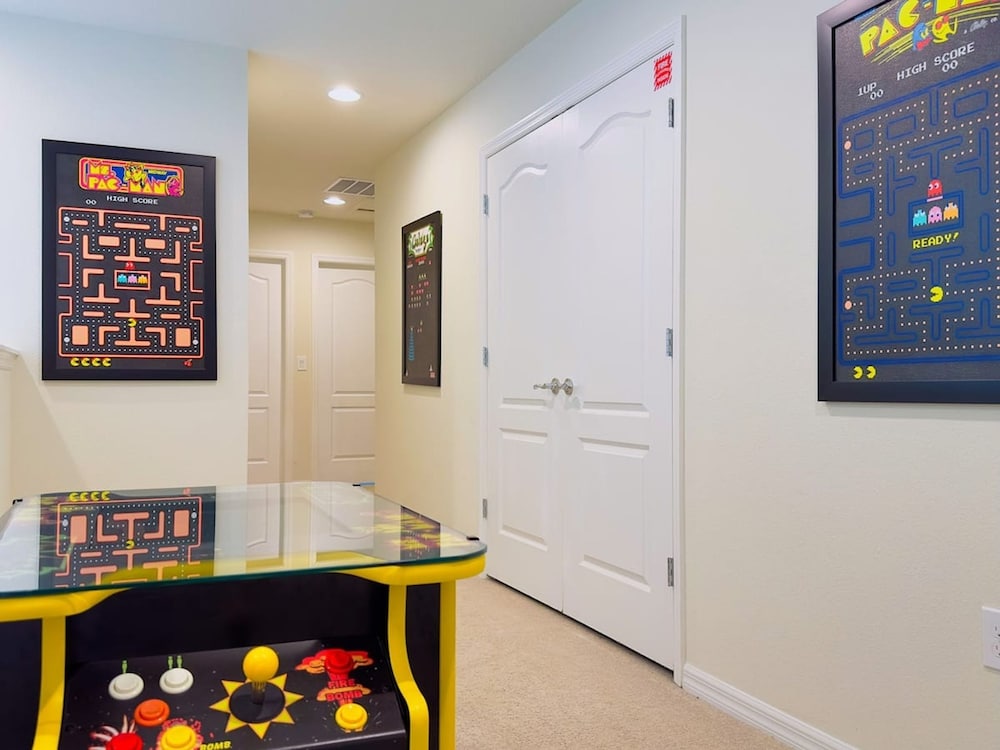 Villa Near Disney Themed Luxury 5Bd With Pool