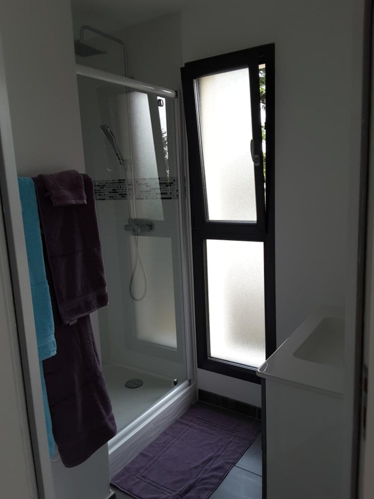 Villa'vi Lyon Est Chambres d'Hôtes