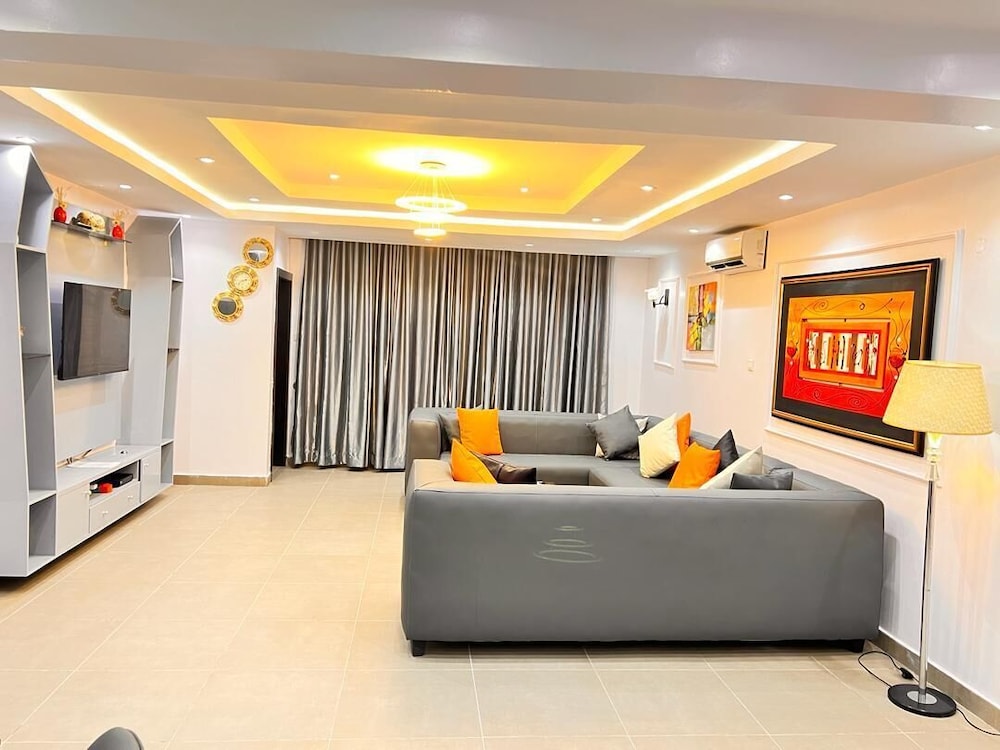 Service Apartment Hub