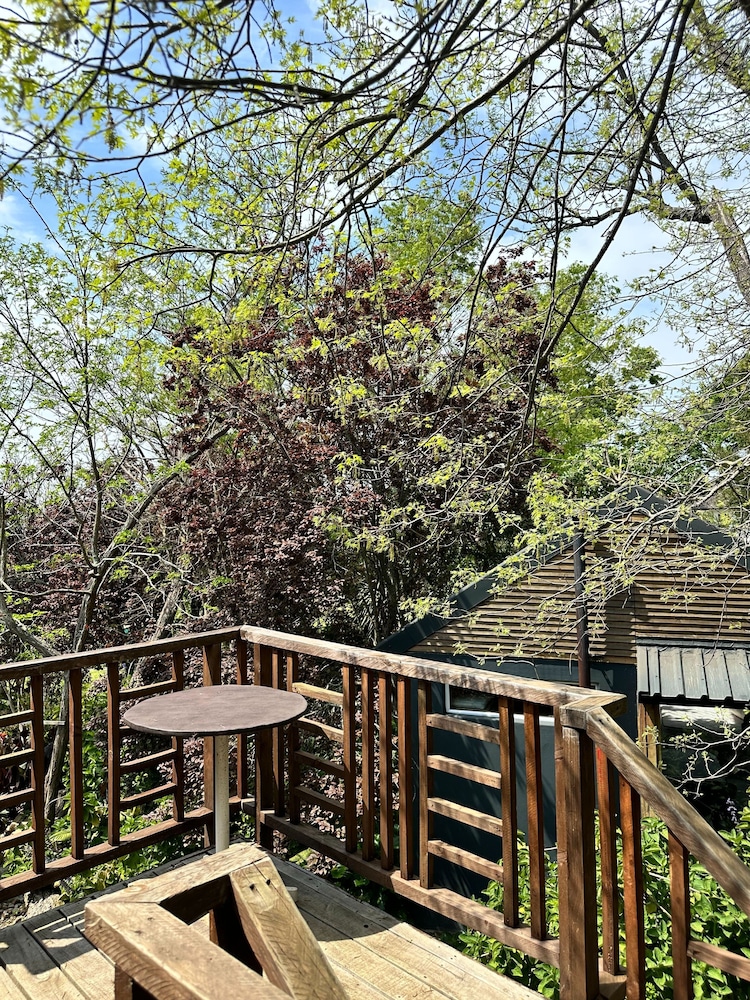 Charming Cottage in Elgin, Grabouw