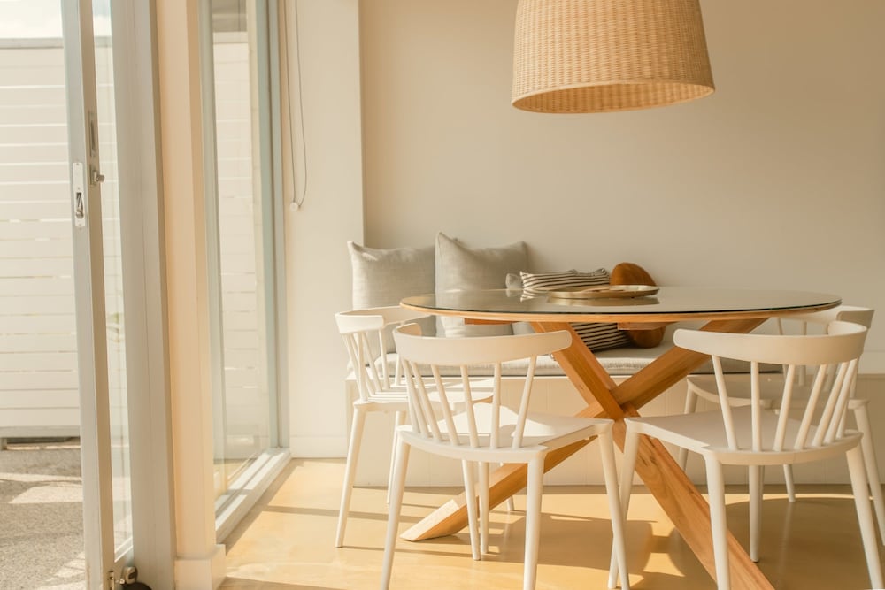 Aquabelle Five With Rye Pier Views