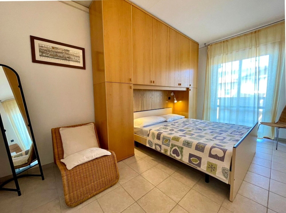 Welcoming Flat in Porto Santa Margherita