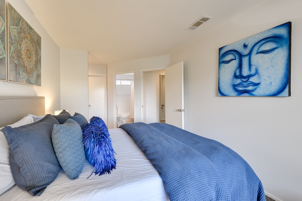 Pet-friendly Rancho Mirage Townhome w/ Pool! view 3