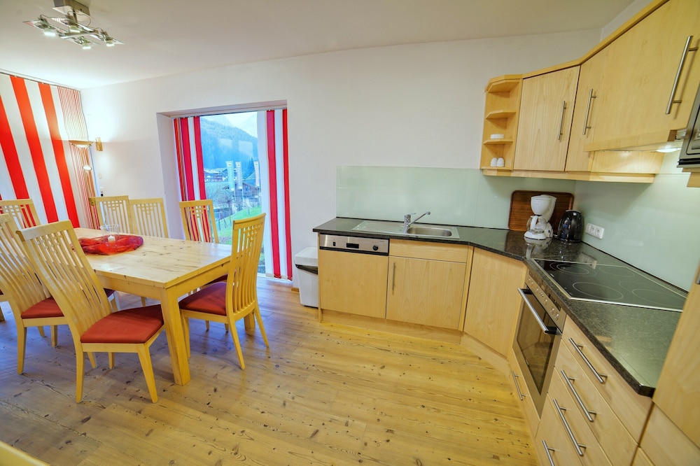 Holiday Home in Konigsleiten With Swimming Pool