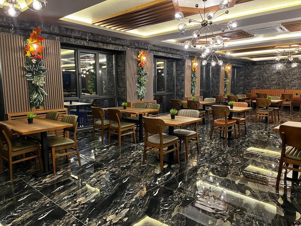 SHELTONS HOTEL KIRIKKALE