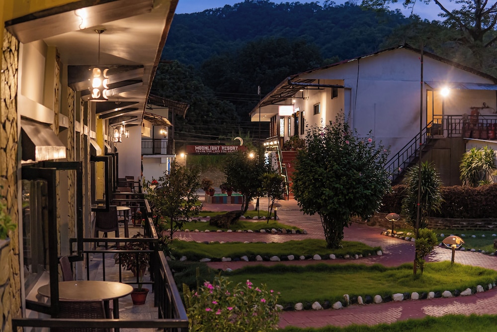 Moonlight Resort and Spa