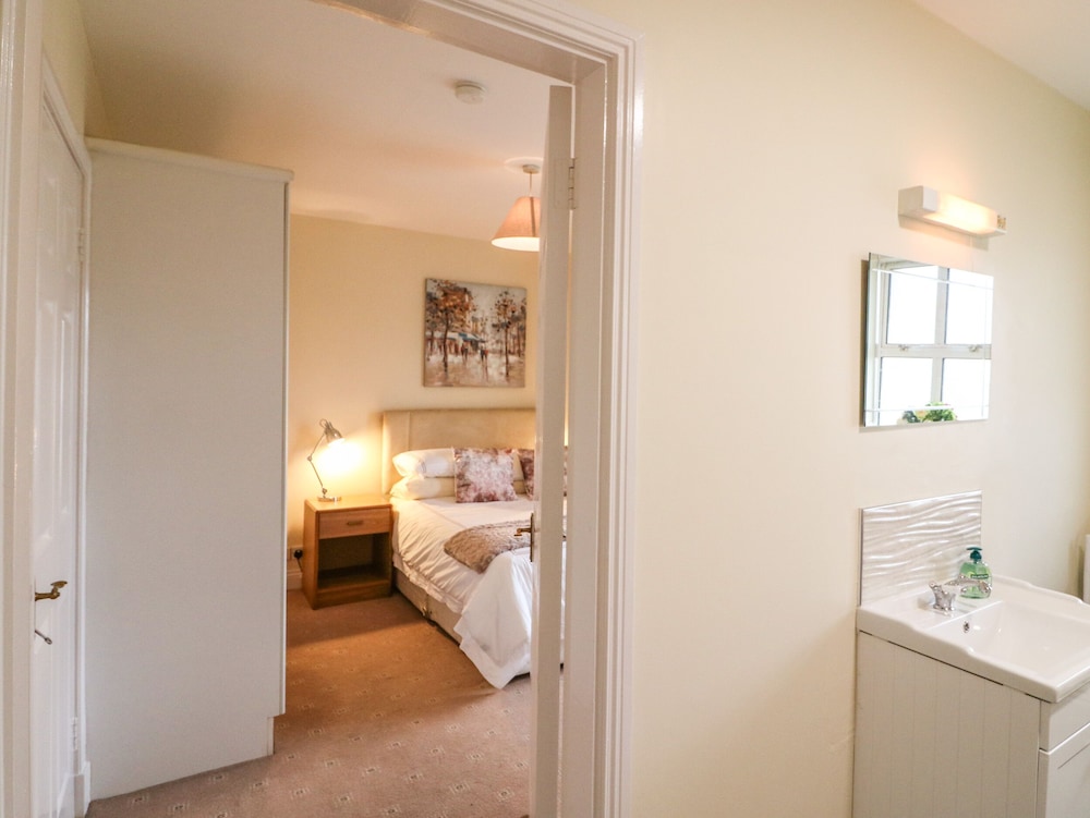 8 Scrahan Place