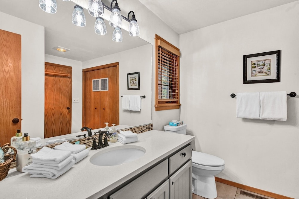 Otter 8 3 Bedroom Home