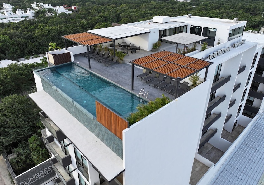 cumbres gardens