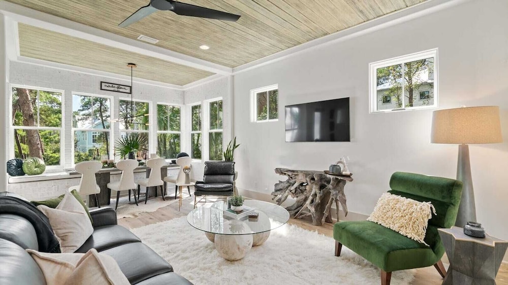 2 Homes in Inlet Beach by Avantstay Dock+lake Access, Saltwater Pool, Close to the Beach